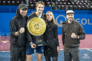 Le tennisman Kazakh / Russe Alexander Bublik lors de l'Open Sud de France ATP 250 à Montpellier 2024