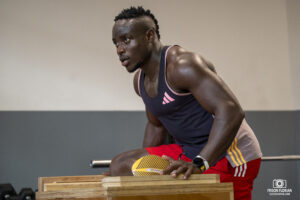 Ferdinand OMANYALA du Kenya, en préparation à Miramas pour les Jeux Olympiques de Paris 2024