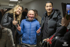 La pistarde française Mathilde GROS et pistard français Rayan HELAL, lors de l'Assemblée Générale du Salon Cyclosport en 2024