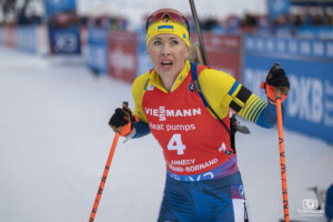 DZHIMA Yuliia à la Coupe du Monde de Biathlon au Grand Bornand en 2024