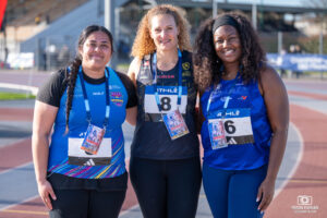 Mélina Robert-Michon et MOKOKA Yelena et FILITUULAGA Lesly-Telesia lors des Championnats de France de Lancers 2025 à Salon de Provence