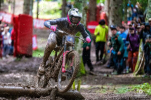 PIERRON Amaury à la Coupe du Monde de VTT aux Gets - DH - 2025