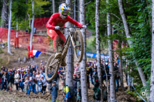 BRUNI Loic à la Coupe du Monde de VTT aux Gets - DH - 2025