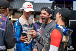 DUNNE Ronan à la Coupe du Monde de VTT aux Gets - DH - 2025