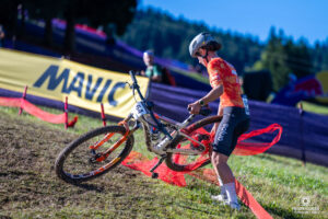 MOULIN Anaïs à la Coupe du Monde de VTT aux Gets - XC - 2025