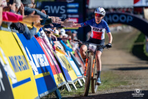 ONESTI Olivia à la Coupe du Monde de VTT aux Gets - XC - 2025