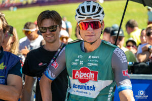 VAN DER POEL Mathieu à la Coupe du Monde de VTT aux Gets - XC - 2025