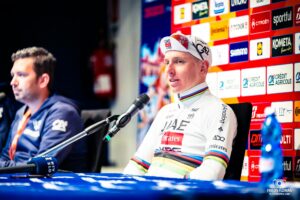 Reportage Sport sur Milan-San Remo pour DPPI et Direct Velo