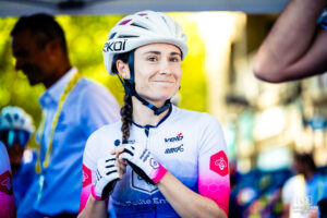 Reportage sport lors du Tour de France Femmes 2026 avec l'équipe Ma Petite Entreprise.