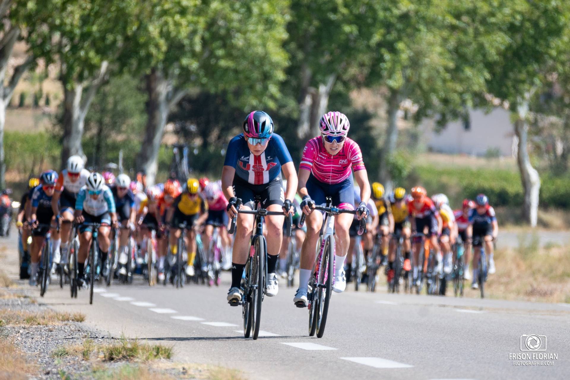 Ambiance avec l'échappée au Tour Cycliste International Féminin de l'Ardèche 2023